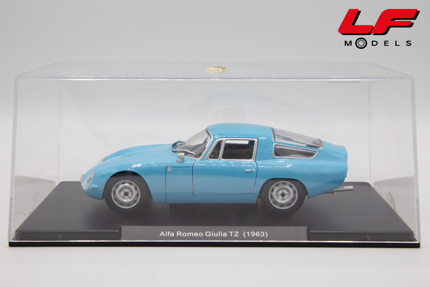 modellino alfa romeo giulia tz edicola 1:24 vista teca
