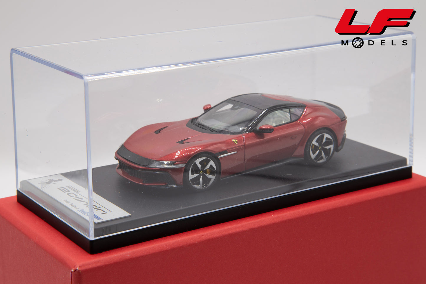 modellino ferrari 12 cilindri looksmart 1:43