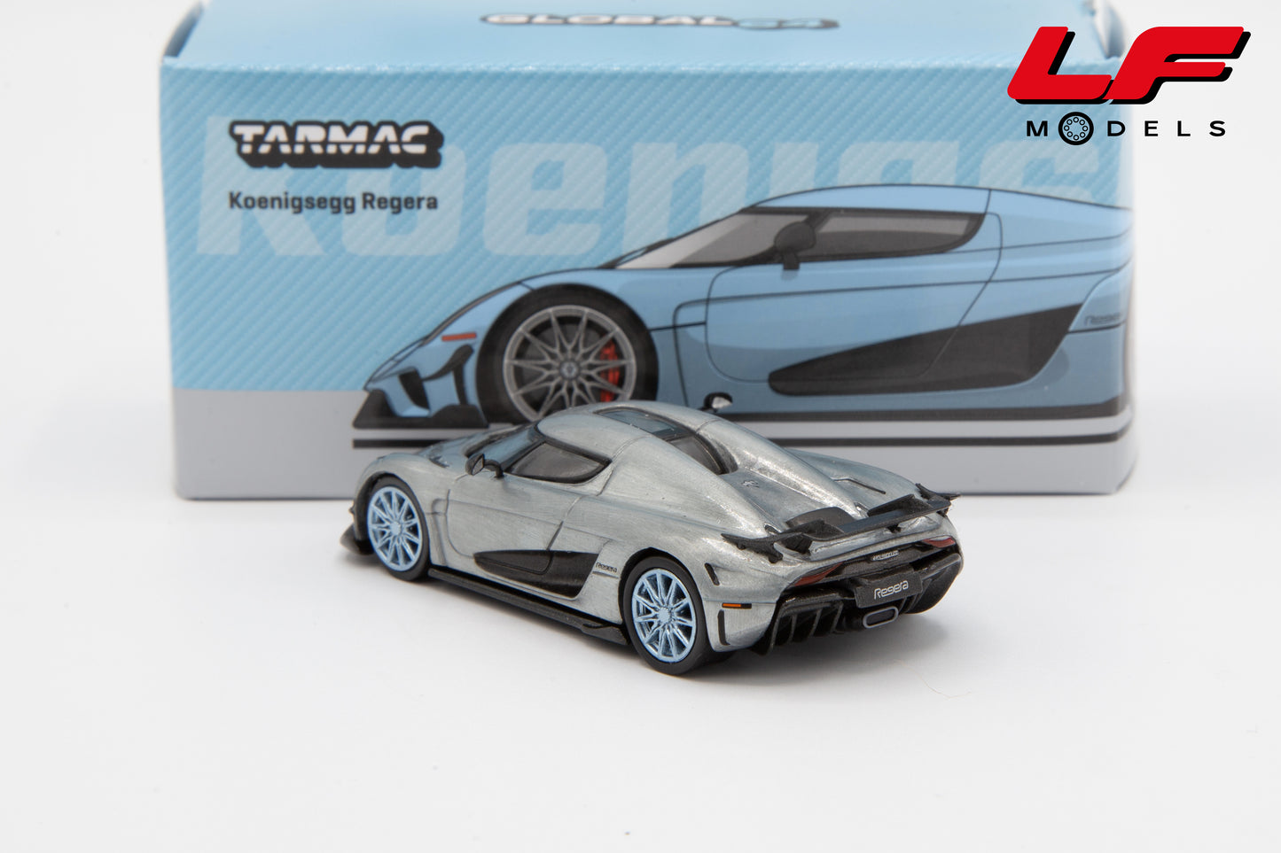 modellino koenigsegg regera tarmac 1:64 posteriore