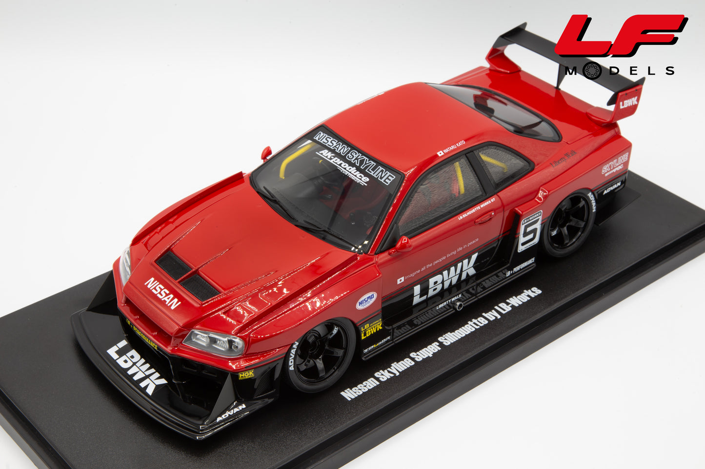 modellino nissan gtr r34 lbwk gt spirit 1:18 GT570 vista frontale