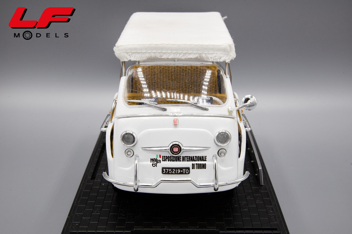 1:18 FIAT 600 MULTIPLA - MINIMINIERA