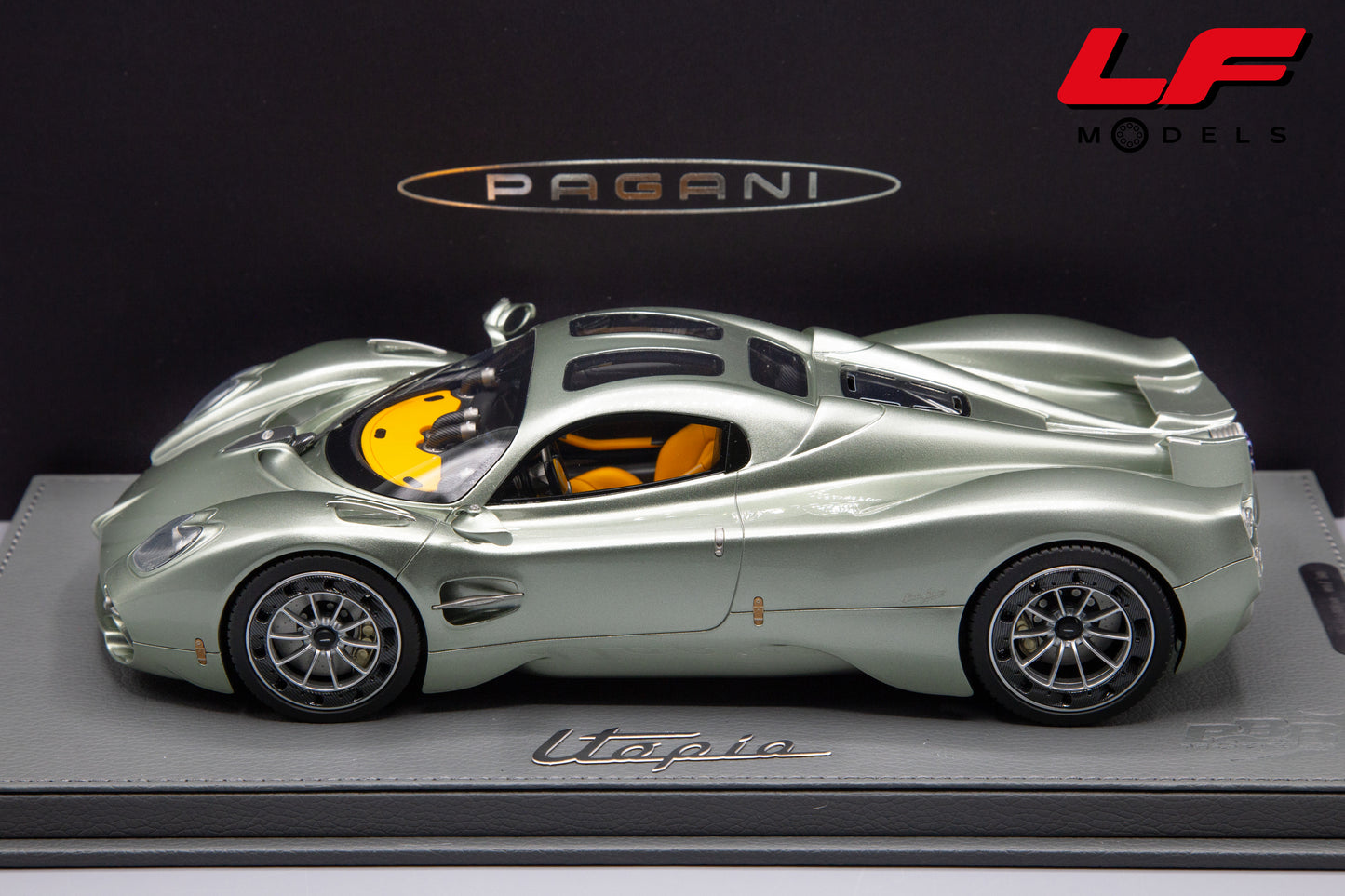 1:18 PAGANI UTOPIA VERDE PAMPA - BBR