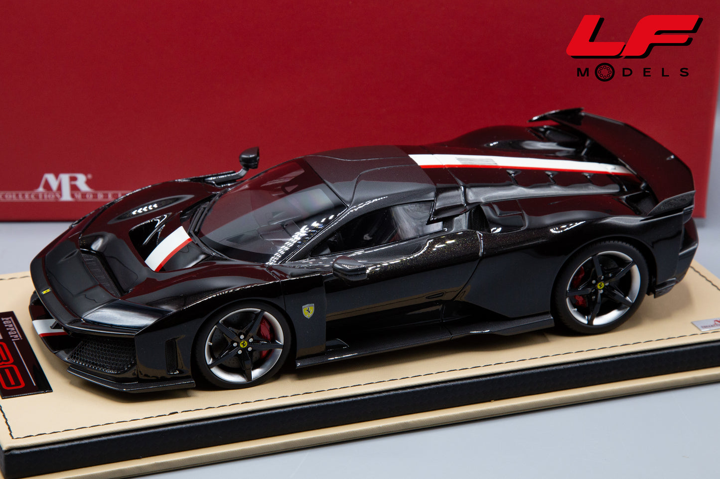 1:18 FERRARI F80 2024 NERO DAYTONA FE045SE3 - MR MODELS