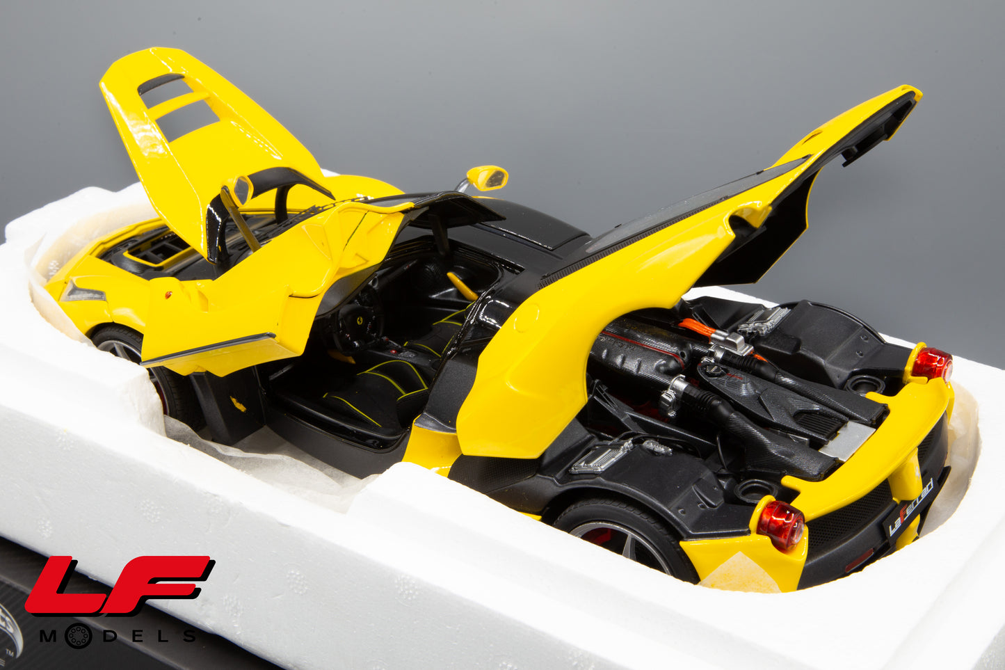 1:18 FERRARI LAFERRARI GIALLO - HOT WHEELS