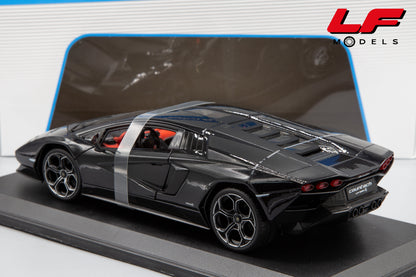 1:18 LAMBORGHINI COUNTACH LPI 800-4 NERO- MAISTO