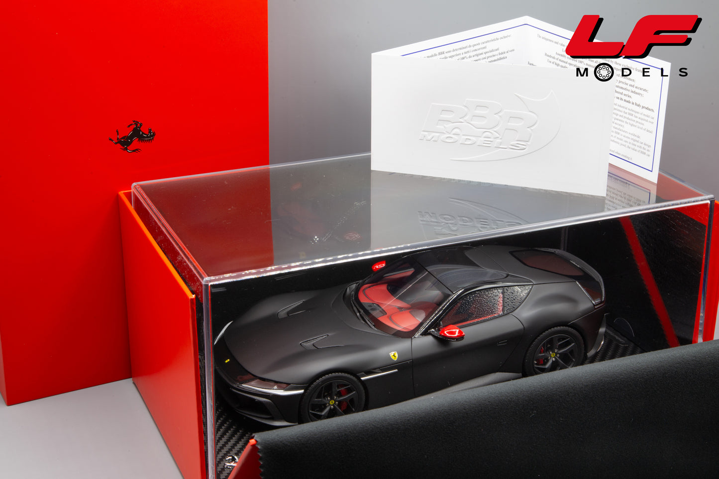 BBR FERRARI 12 CILINDRI PANORAMIC ROOF MATT BLACK P18254E 1:18