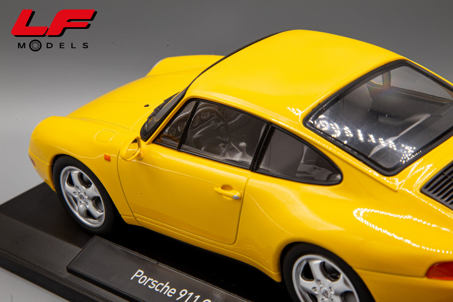 1:18 Porsche 911 Carrera - Norev