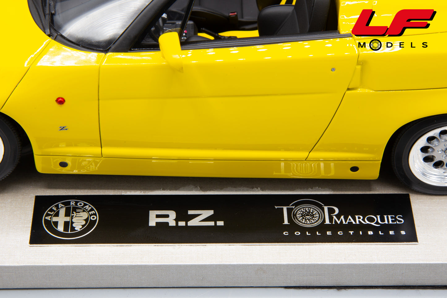 1:18 ALFA ROMEO RZ - TOP MARQUES