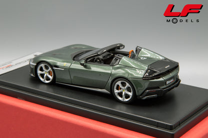 1:43 FERRARI 12 CILINDRI SPIDER 2024 VERDE TOSCANA LS556A - LOOKSMART