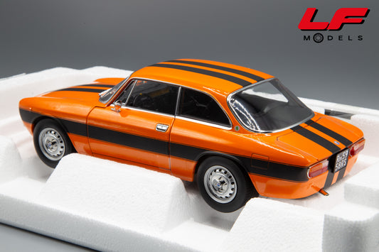 1:18 ALFA ROMEO 2000 GTV 1973 - NOREV