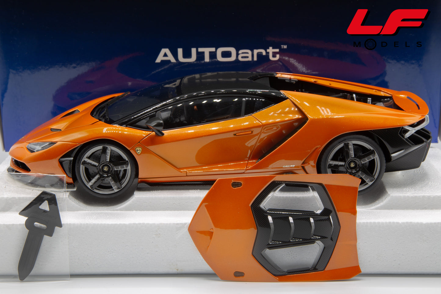 1:18 LAMBORGHINI CENTENARIO 2016 79201 - AUTOART