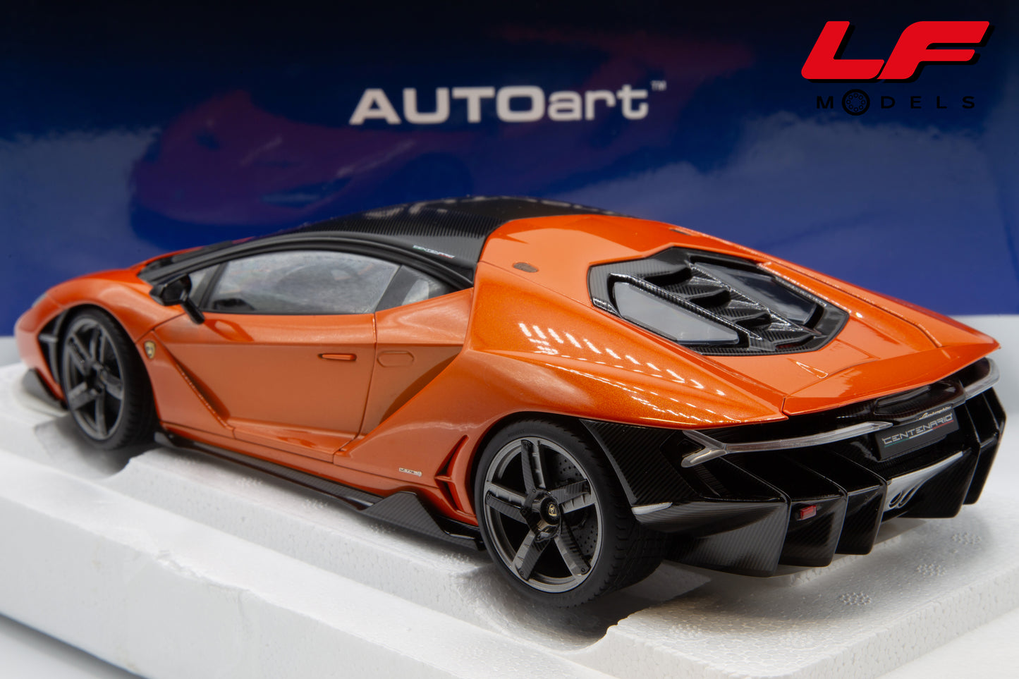 1:18 LAMBORGHINI CENTENARIO 2016 79201 - AUTOART