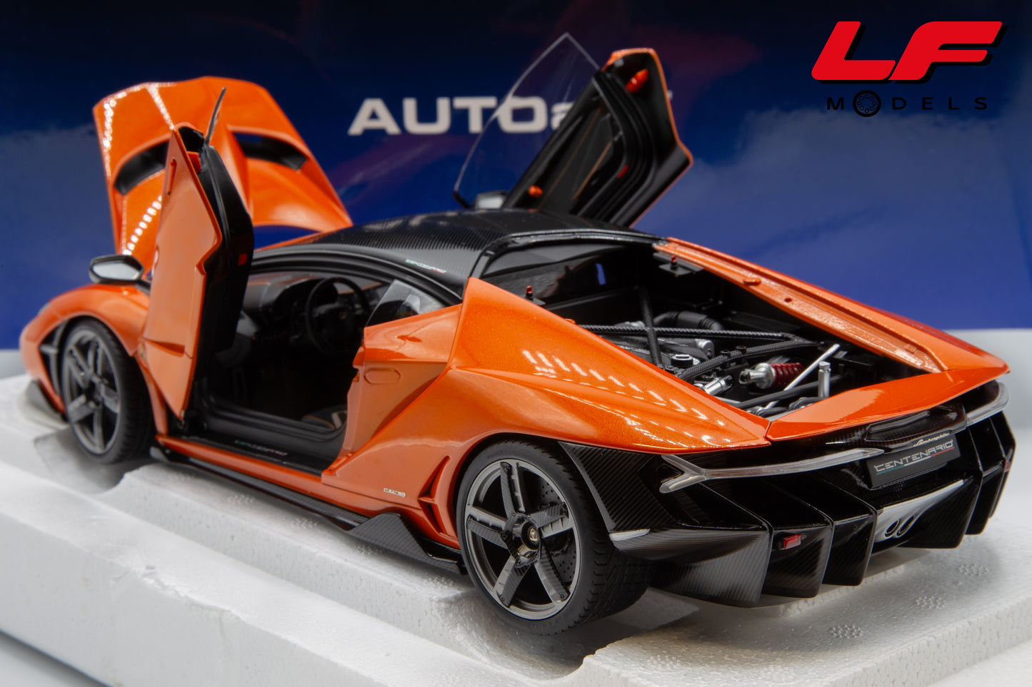1:18 LAMBORGHINI CENTENARIO 2016 79201 - AUTOART