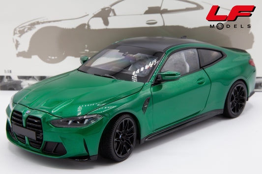 1:18 BMW M4 G82 2024 GREEN MET. 110020142 - MINICHAMPS
