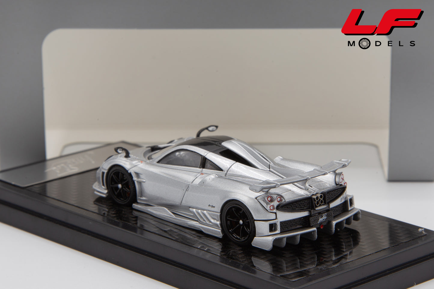 1:64 PAGANI IMOLA 2020 SILVER - LCD