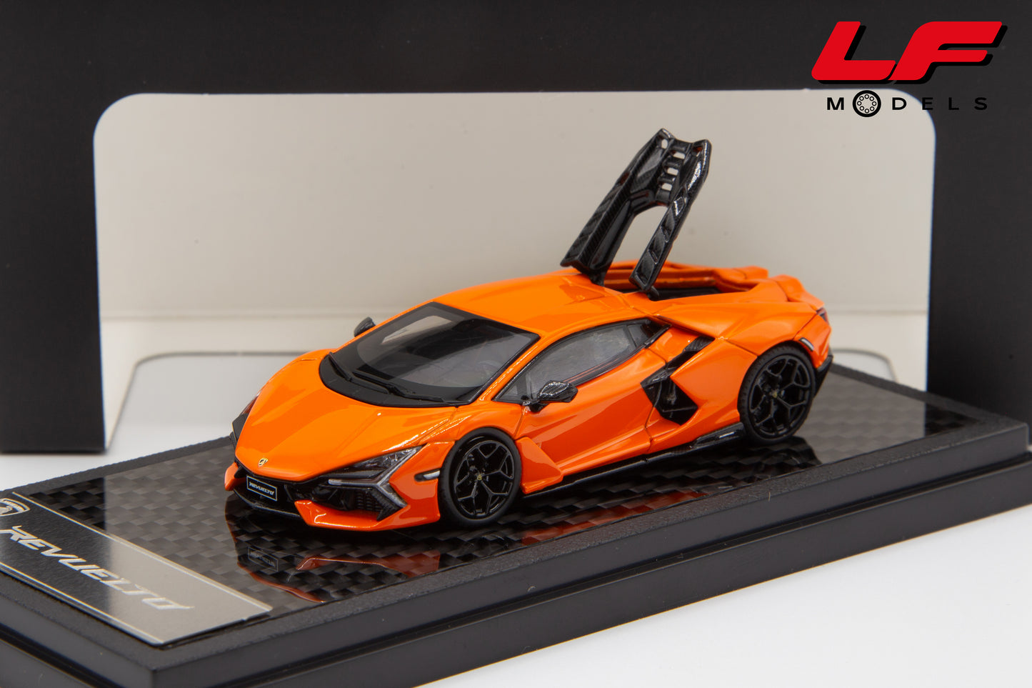 1:64 LAMBORGHINI REVUELTO HYBRID 2023 ORANGE - LCD