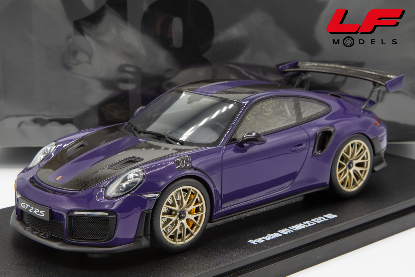 1:18 PORSCHE 911 991-2 GT2 RS COUPE 2021 ULTRAVIOLET GT926 - GT SPIRIT