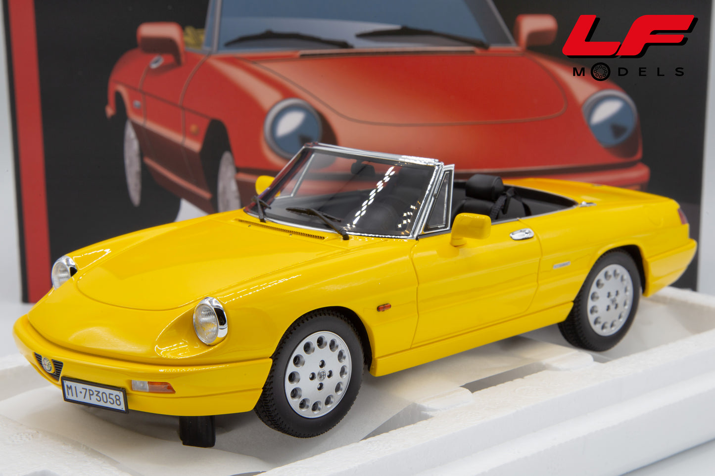 1:18 ALFA ROMEO SPIDER 1.6 - 2.0L 1990 GIALLO LM209E - LAUDORACING