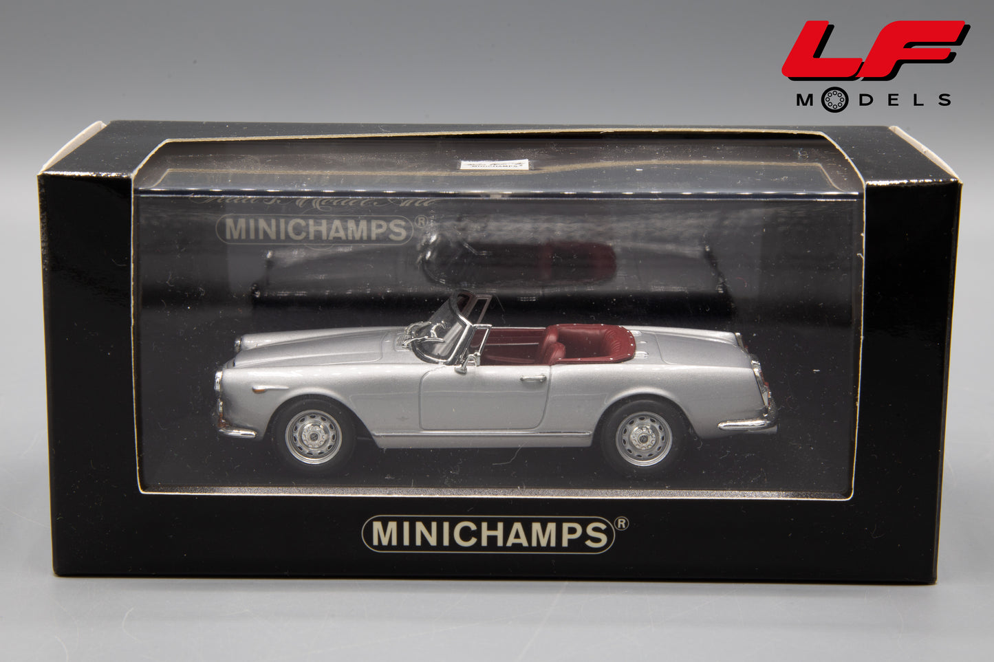 modellino alfa romeo 2600 spider minichamps 1:43 scatola