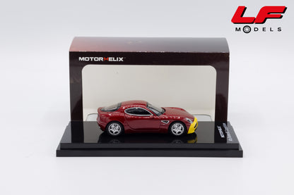 modellino alfa romeo 8c competizione rosso giallo motorhelix 1:64 M69064 vista laterale