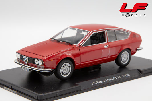 modellino alfa romeo alfetta gt edicola 1:24 frontale
