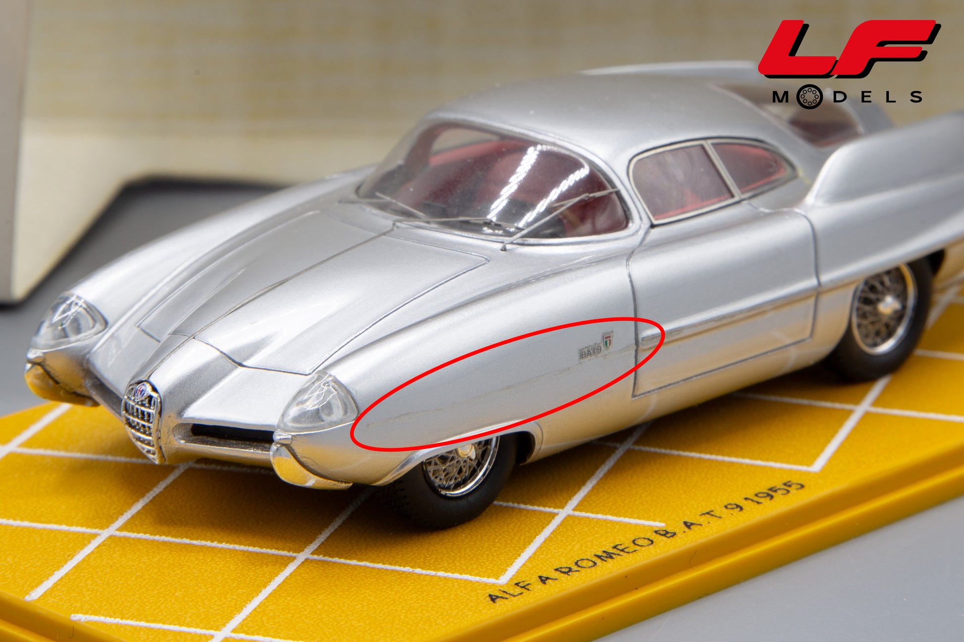 modellino alfa romeo bat9 bizarre 1:43 difetto