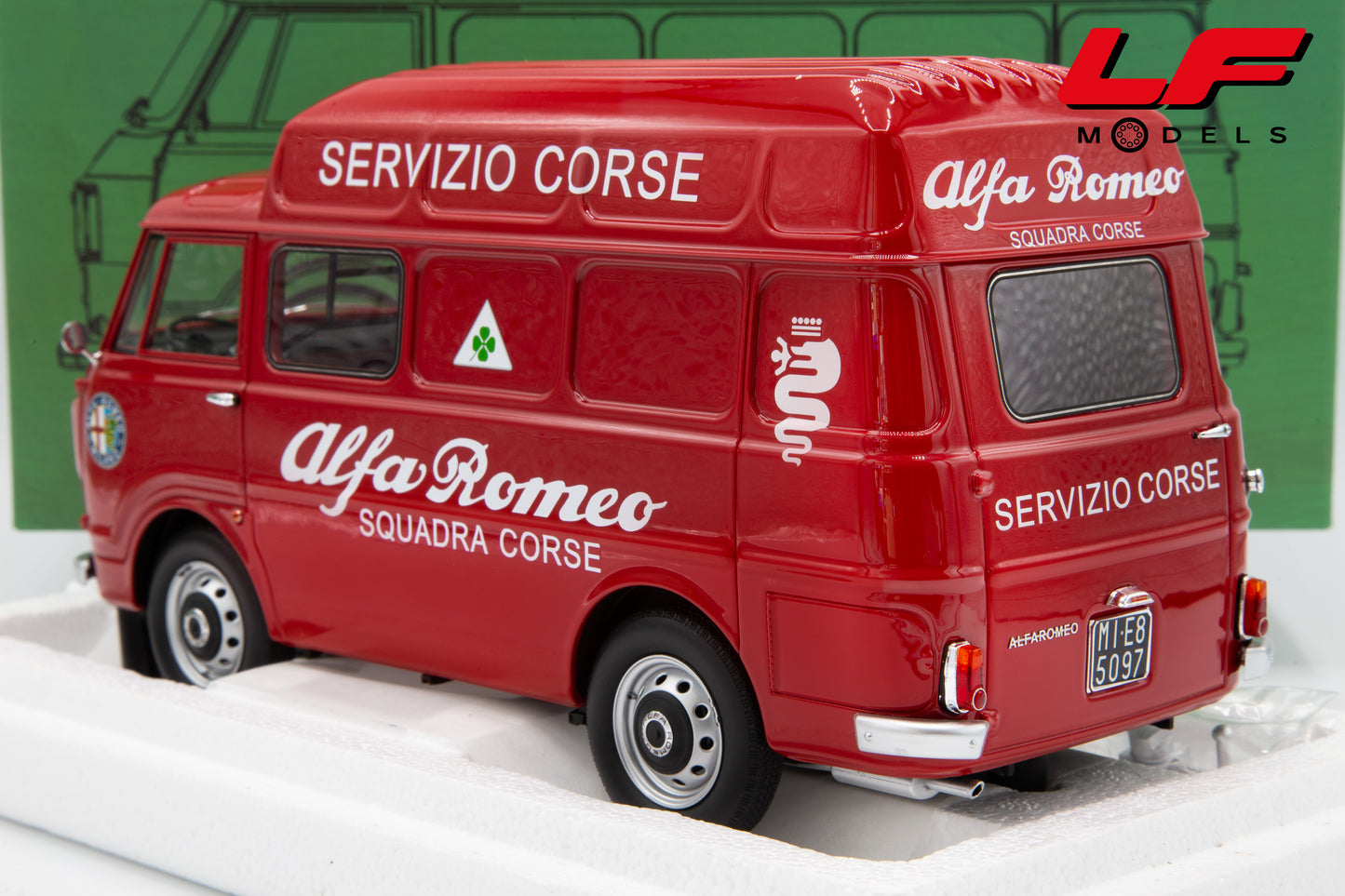modellino alfa romeo f12 servizio corse laudoracing 1:18 LM219D vista posteriore