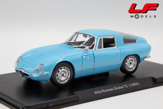 modellino alfa romeo giulia tz edicola 1:24 vista frontale