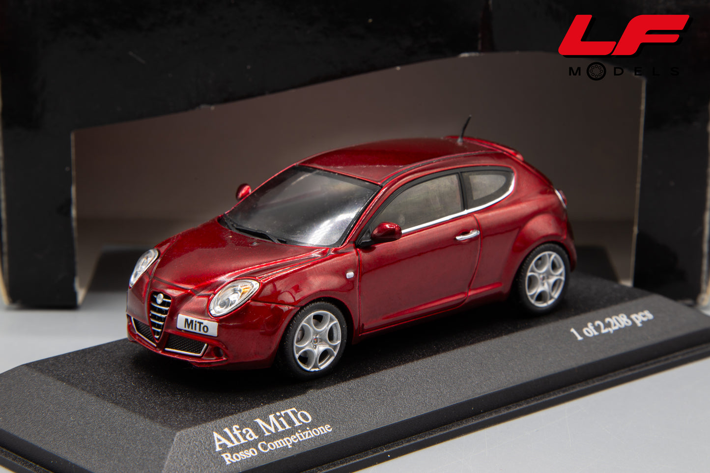 modellino alfa romeo mito minichamps 1:43 frontale