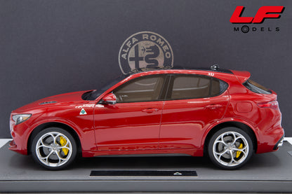 modellino alfa romeo stelvio quadrifoglio rosso alfa bbr 1:18 BBRC1830CH vista laterale
