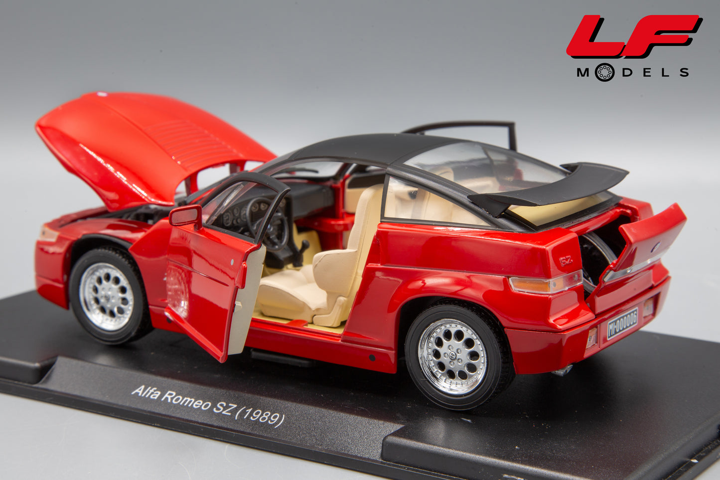 modellino alfa romeo sz edicola 1:24 posteriore
