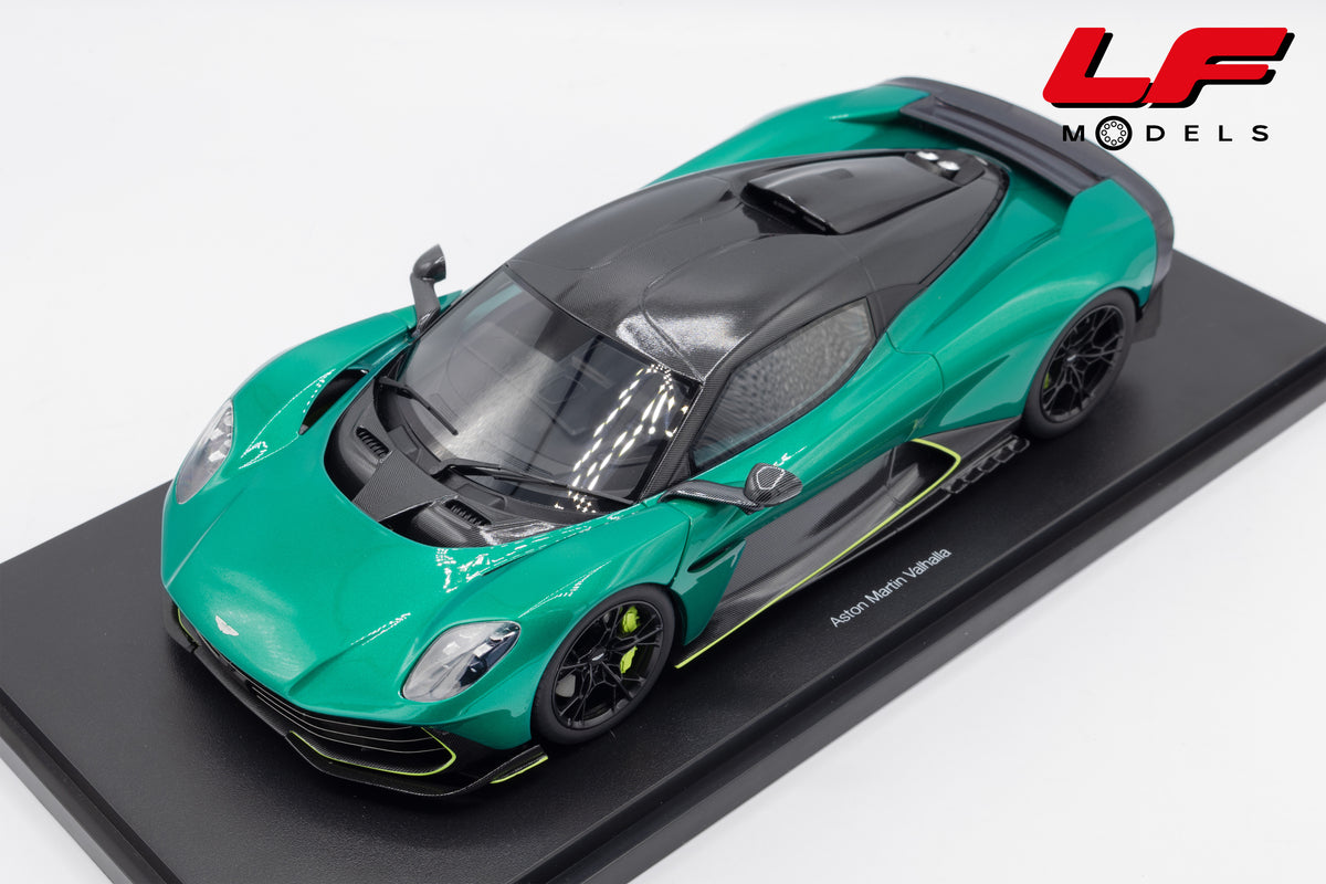 modellino aston martin valhalla podium green top speed 1:18 TS0710 vista frontale
