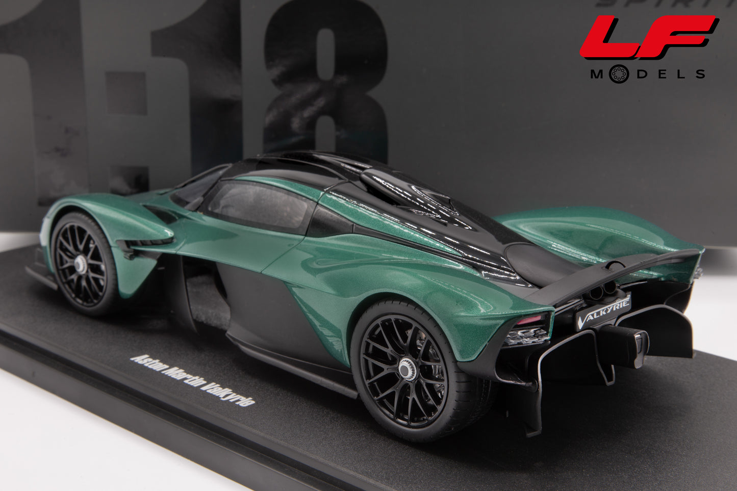modellino aston martin valkyrie gt spirit 1:18 posteriore