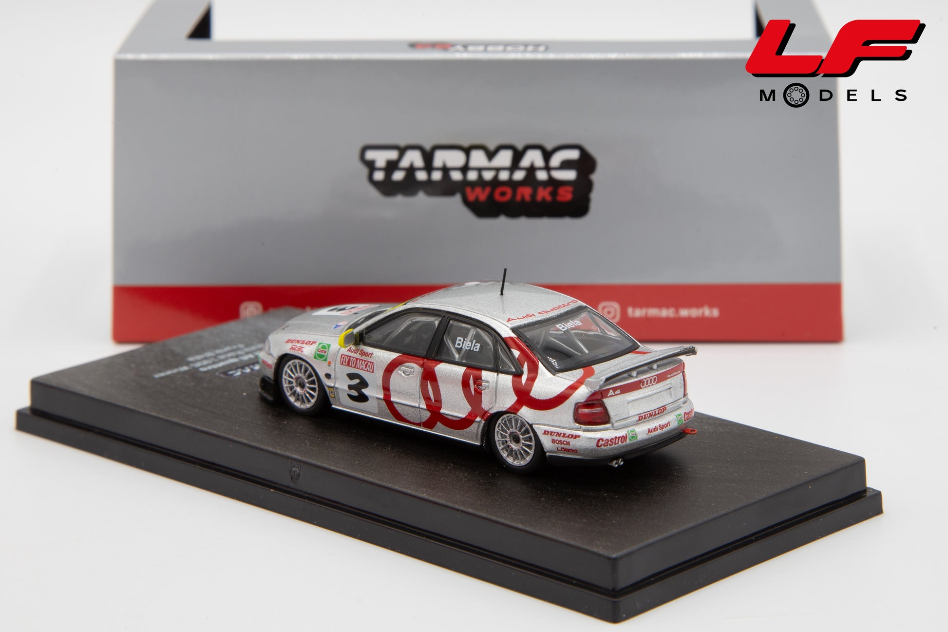 modellino audi a4 macau race tarmac 1:64 posteriore