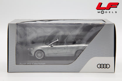 modellino audi a5 cabrio spark 1:43 scatola
