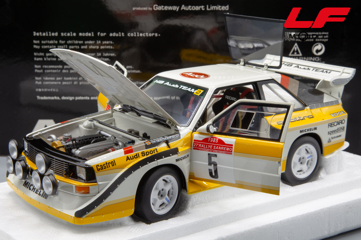 modellino audi quattro e2 s1 rally autoart 1:18 frontale aperto