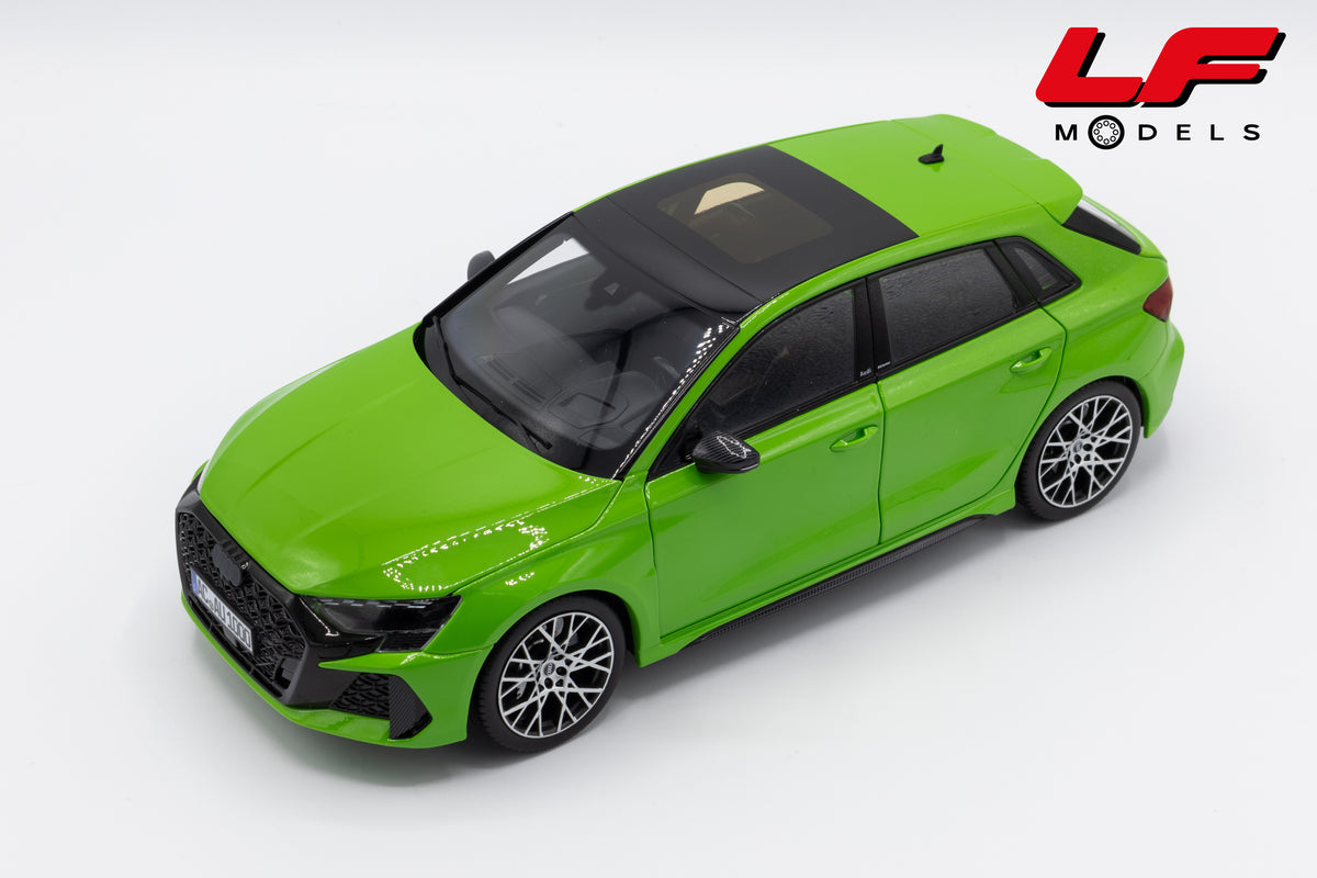 modellino audi rs3 sportback verde norev 1:18 188390 vista frontale