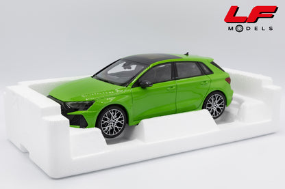 modellino audi rs3 sportback verde norev 1:18 188390 vista imballo