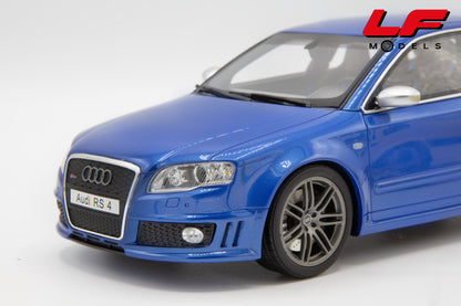 modellino audi rs4 ottomobile 1:18 frontale
