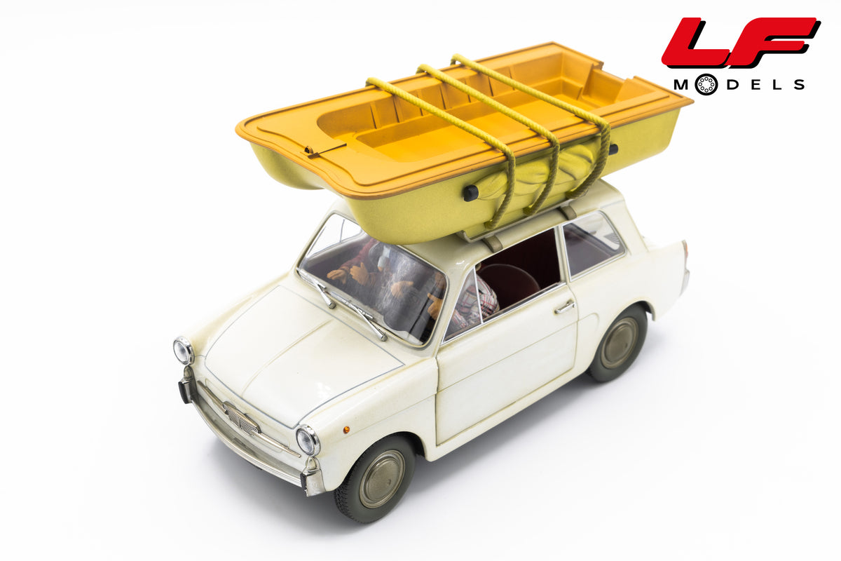 modellino autobianchi bianchina del fil fantozzi subisce ancora con fantozzi e filini con la barca clc-models 1:18 110734 vista frontale