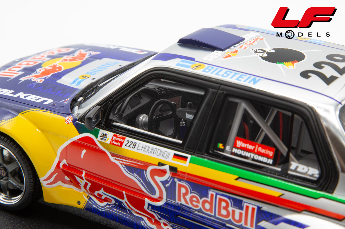 modellino bmw 3 series v8 drift ottomobile 1:18 OT486 vista interni