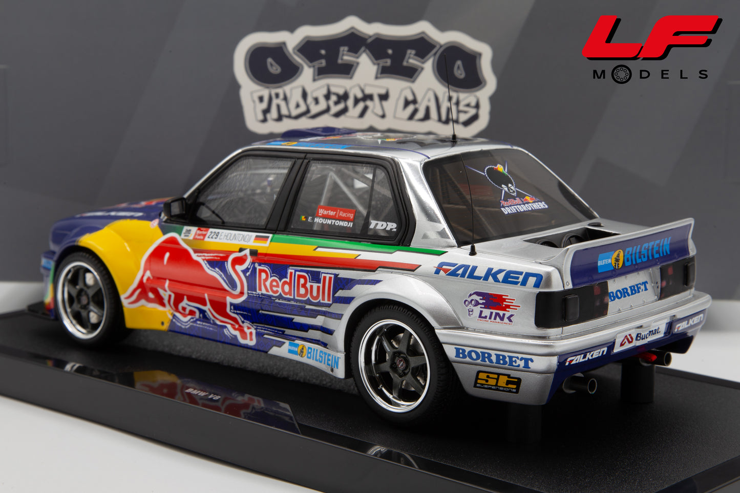 modellino bmw 3 series v8 drift ottomobile 1:18 OT486 vista posteriore