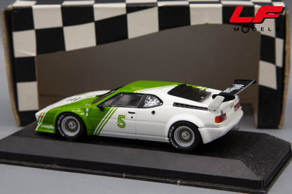 modellino bmw m1 minichamps 1:43 posteriore