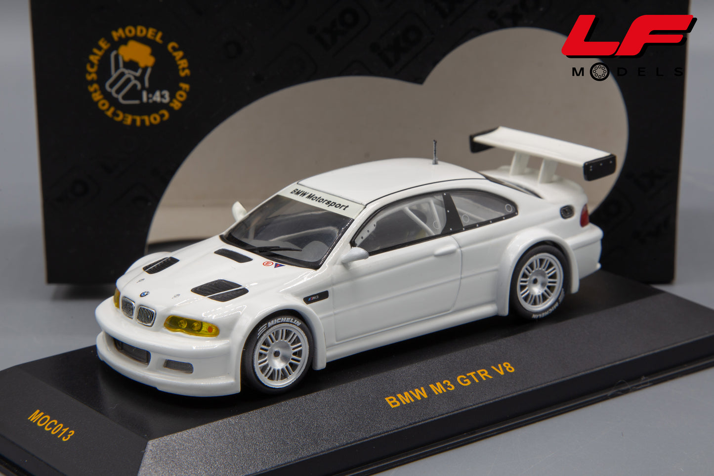 modellino bmw m3 gtr ixo 1:43 frontale