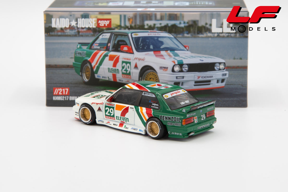 modellino bmw m3 kaido house larry chen mini gt 1:64 KHMG217 vista posteriore