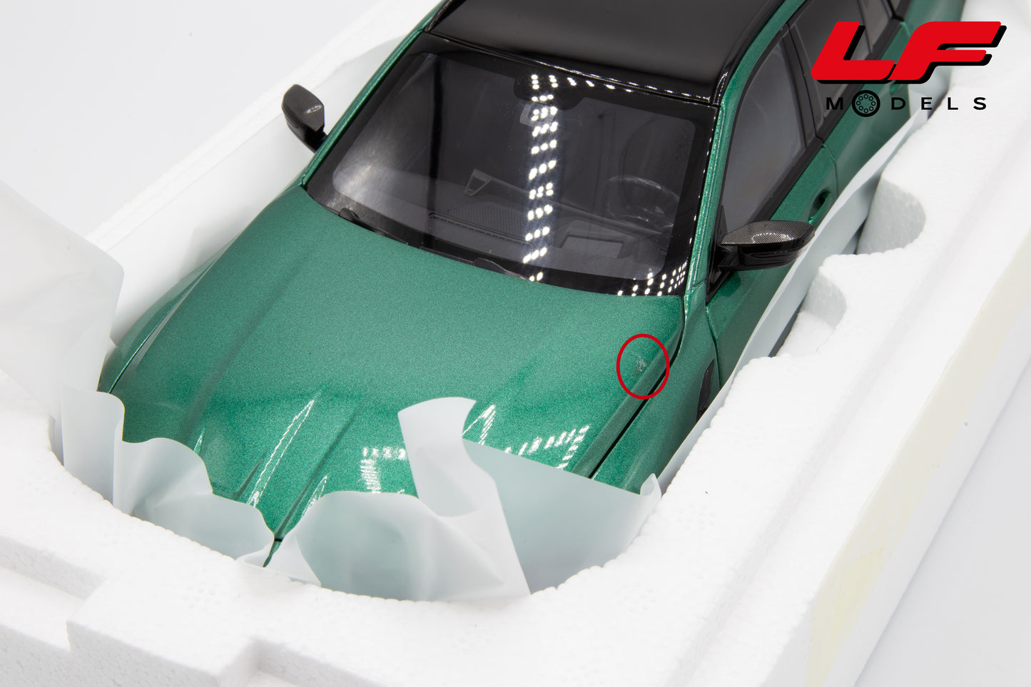 modellino bmw m3 touring sw tsm 1:18 TSM181030 vista difetto