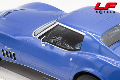 modellino chevrolet corvette blu norev 1:18 189034 vista interni