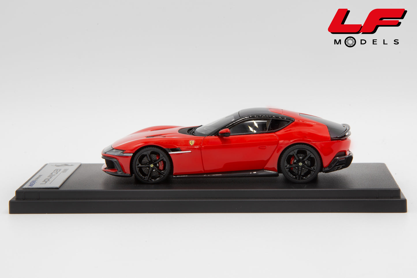 modellino ferrari 12 cilindri rosso scuderia looksmart 1:43 LS553F vista laterale