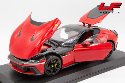 modellino ferrari 12 cilindri polistil 1:18 frontale aperto