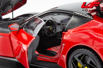 modellino ferrari 12 cilindri polistil 1:18 interni